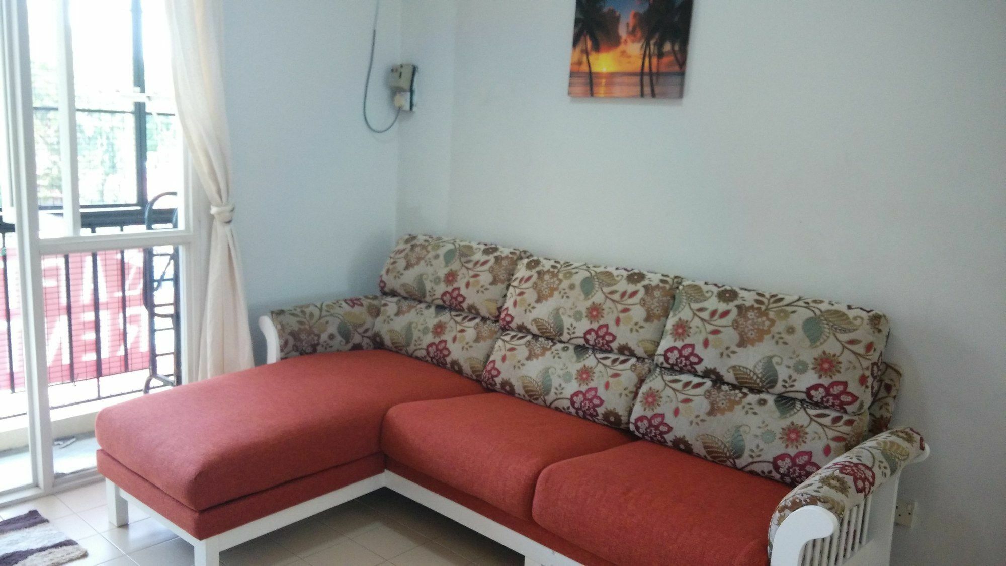 Pinang Beach Apartment @ Bayu Emas Бату Феринги Екстериор снимка