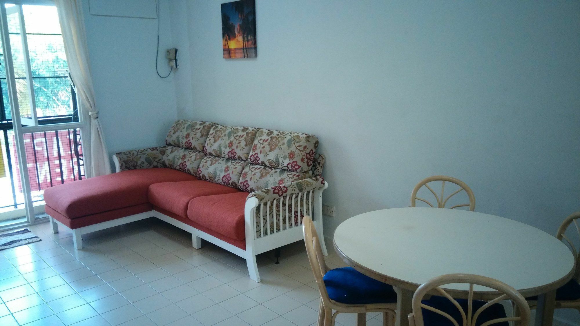 Pinang Beach Apartment @ Bayu Emas Бату Феринги Екстериор снимка